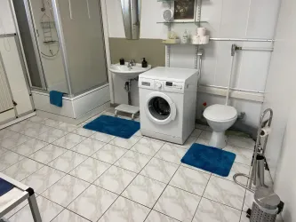 Badezimmer (© Michael Roshol)