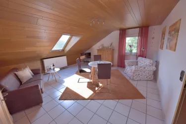 Wohnzimmer (© Elisabeth Gauweiler)