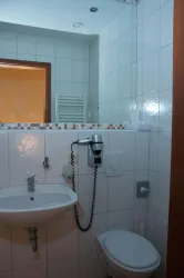 Doppelzimmer Bad