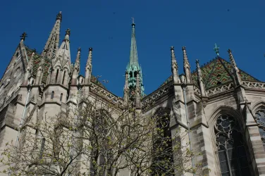Gedächtniskirche seitlich (© Jörg Dörr)