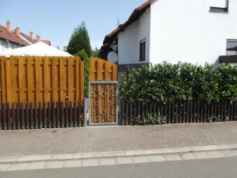 Strassenansicht (© Eingang Fewo)