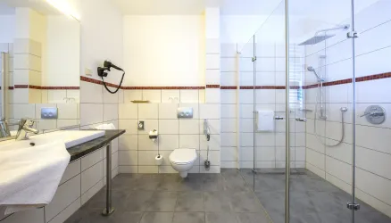 Badezimmer Superior (© Jörg Pahlke)