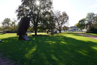 Skulpturen im Domgarten
