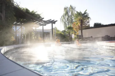 Pool vor Hamam