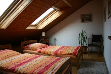 3Schlafzimmer 2