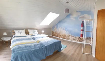 Schlafzimmer 1 (© Bernd Claus)