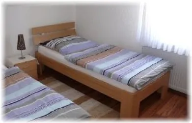 Schlafzimmer 2