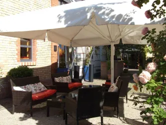 Lounge im Außenbereich 2