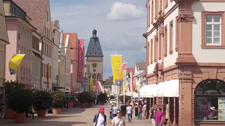 Blick zum Altpörtel von der Maximilianstraße