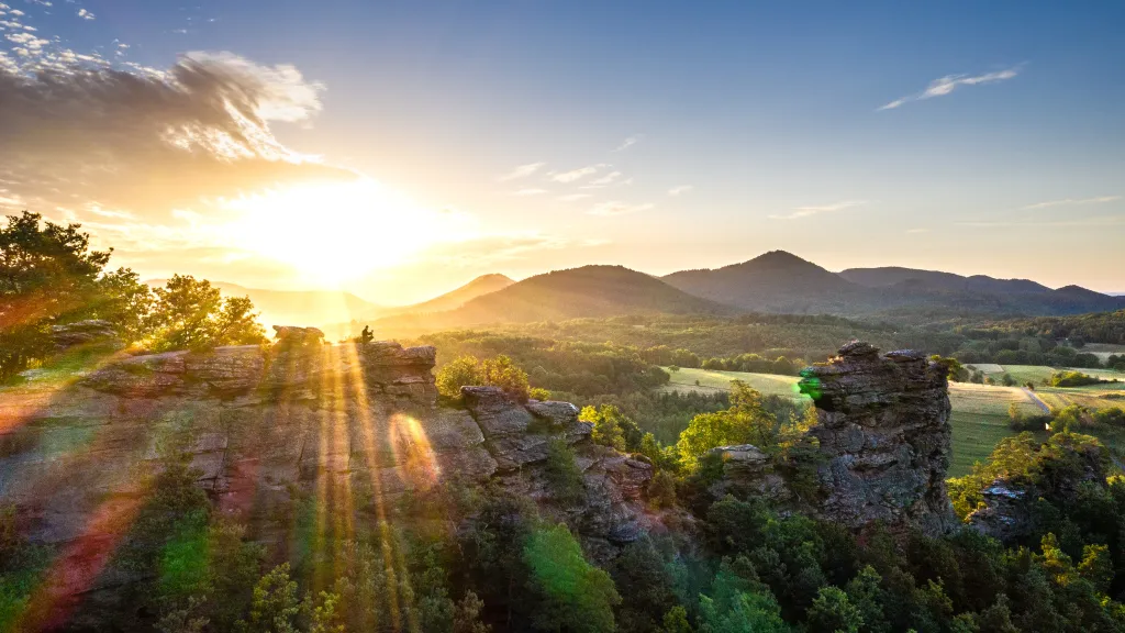 Sonnenaufgang an den Luger Geiersteinen