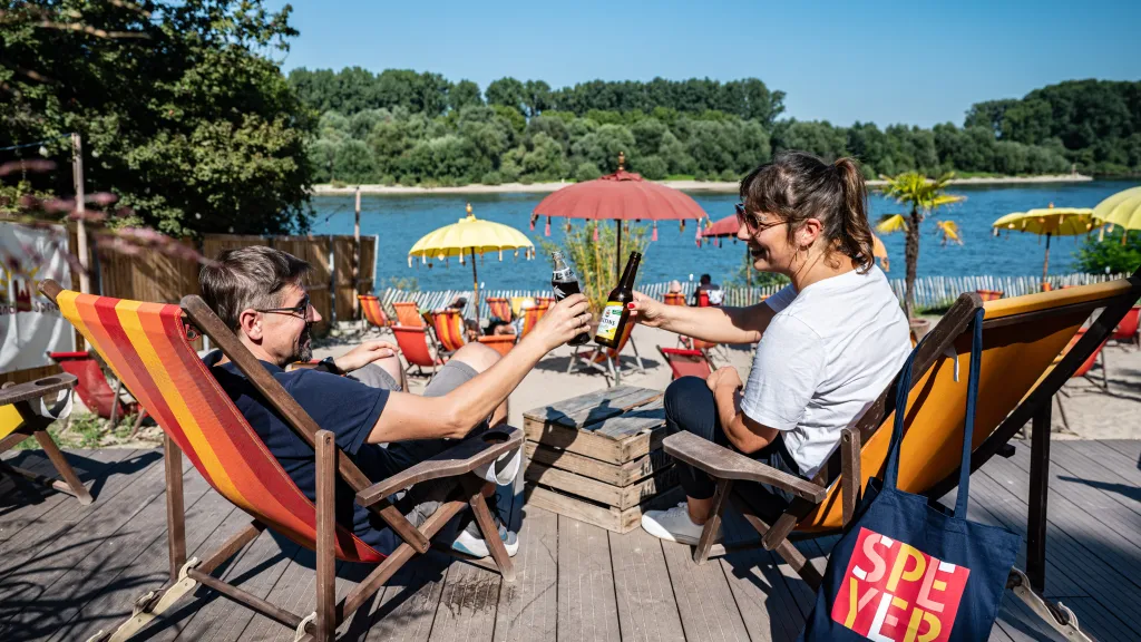 Auszeit am Rheinufer