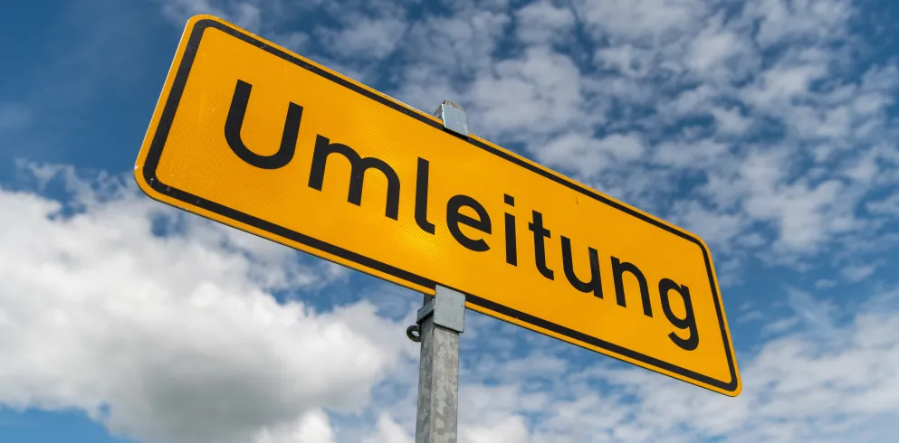 Umleitungsschild Straßenverkehr